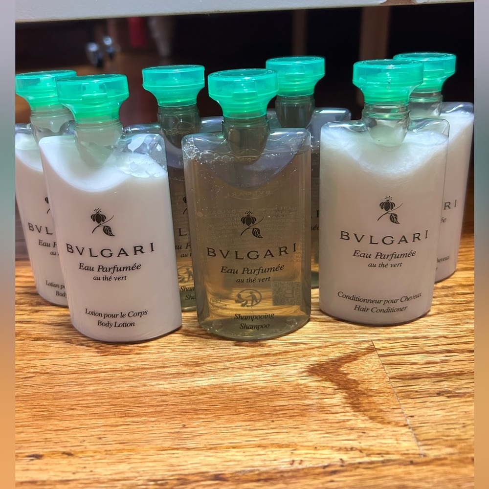 Bulgari Green and White shampoo, conditioner and body lotion Collection